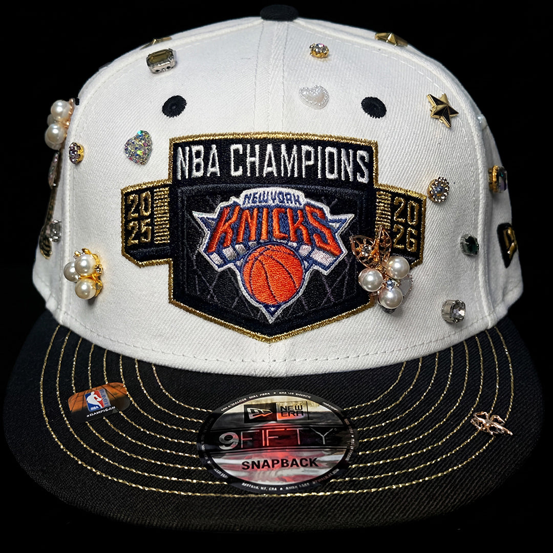 NY KNICKS - CHAMPIONSHIP "MO" HAT